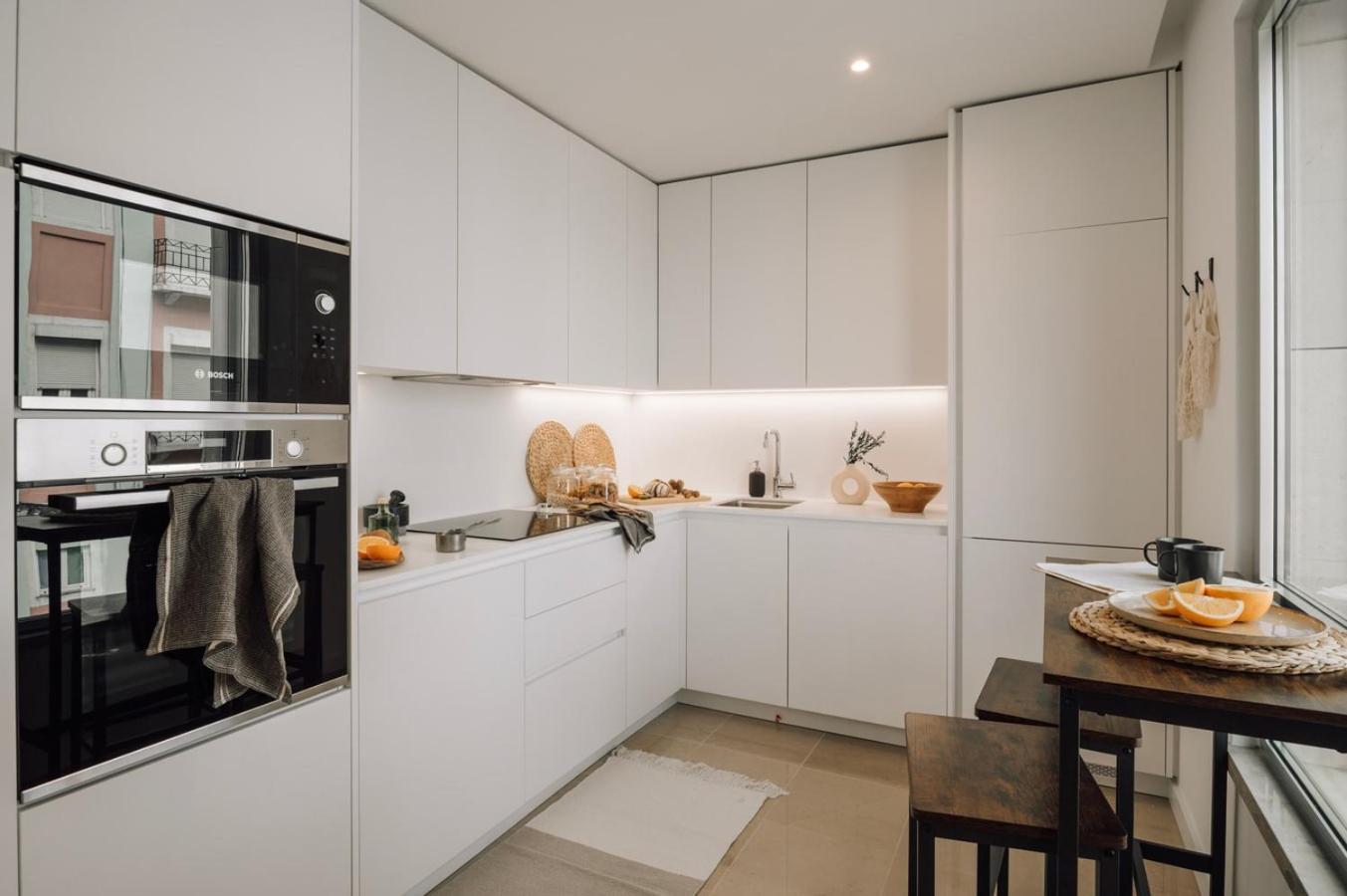 Annunziata - 1 Bedroom And Parking In Alvalade Lisboa